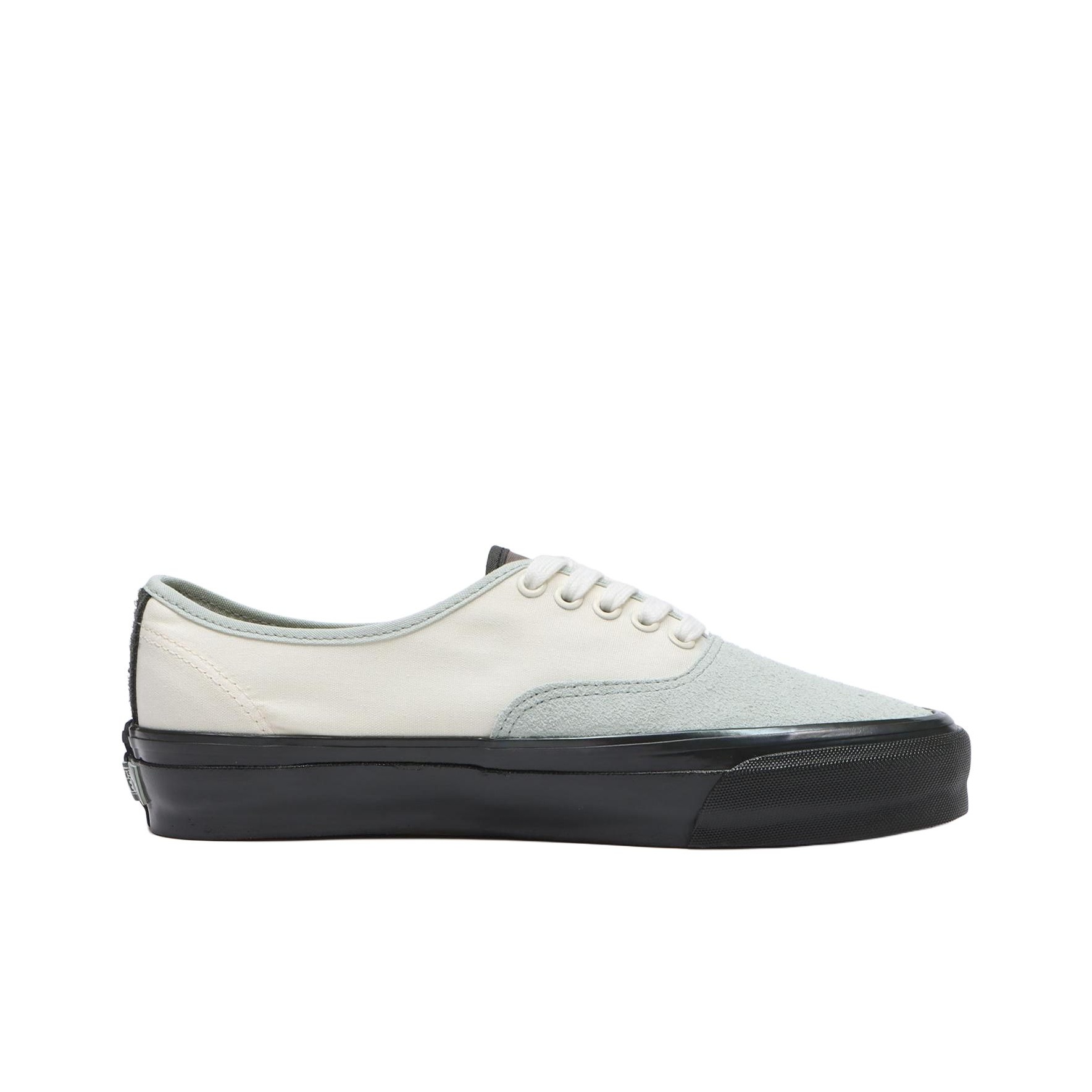 Vans Authentic スケートボードシューズ ユニセ - Vans Shoes Authentic のレビューと価格