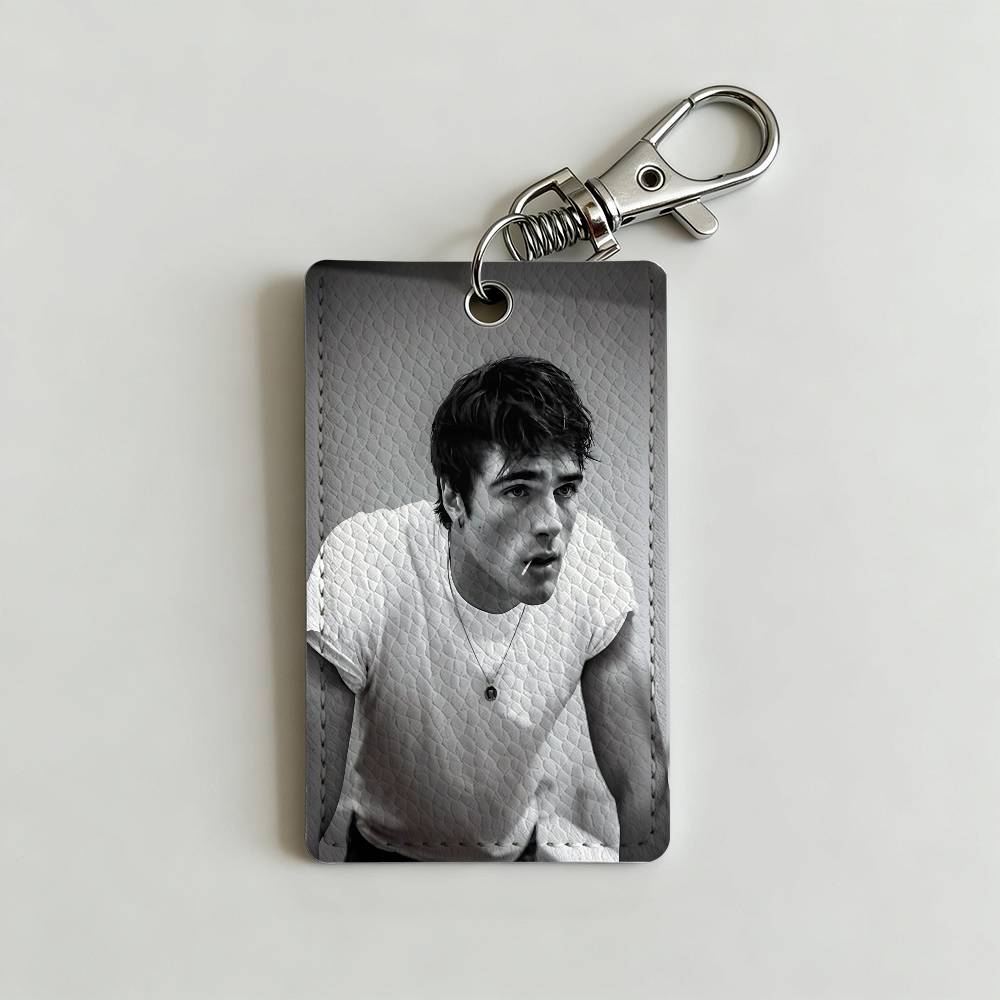 俳優 J-Jacob Elordi カードホルダー キーホル - Lanyard Badge Holder のレビューと価格